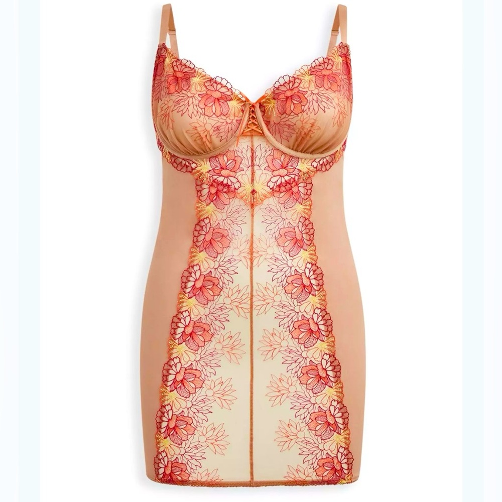 Torrid Curves Embroidered Mesh Strappy Chemise Nude Nighty  Size 2 NWOT